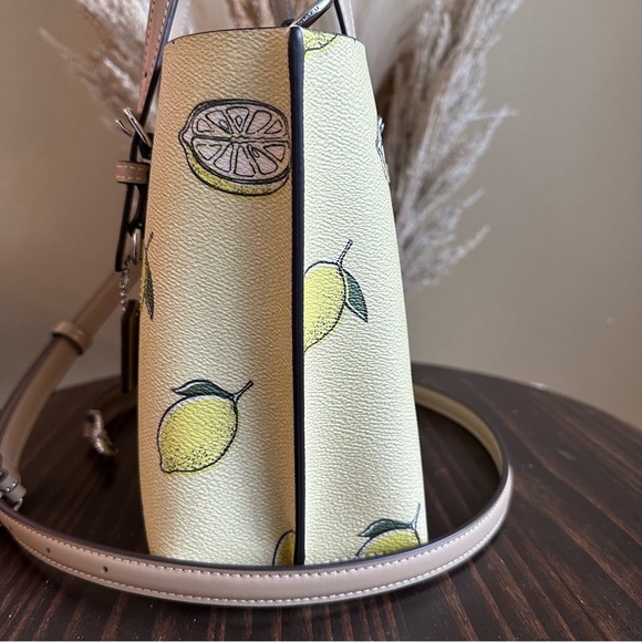 Coach Mollie Tote Bag 25 With Lemon Print Tote in Yellow and Tan - Picture 6 of 14